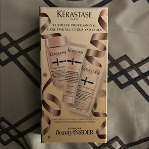 - Kérastase Hair Set -Curls